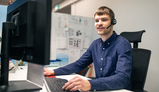 Asiakaspalvelu. ota yhteyttä ja vastaamme kysymyksiisi!