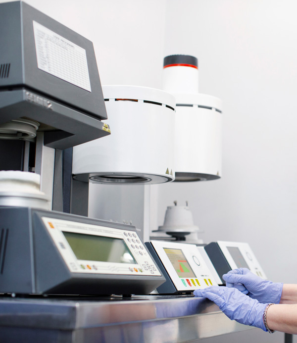 Komponentit lääkinnällisiin laitteisiin