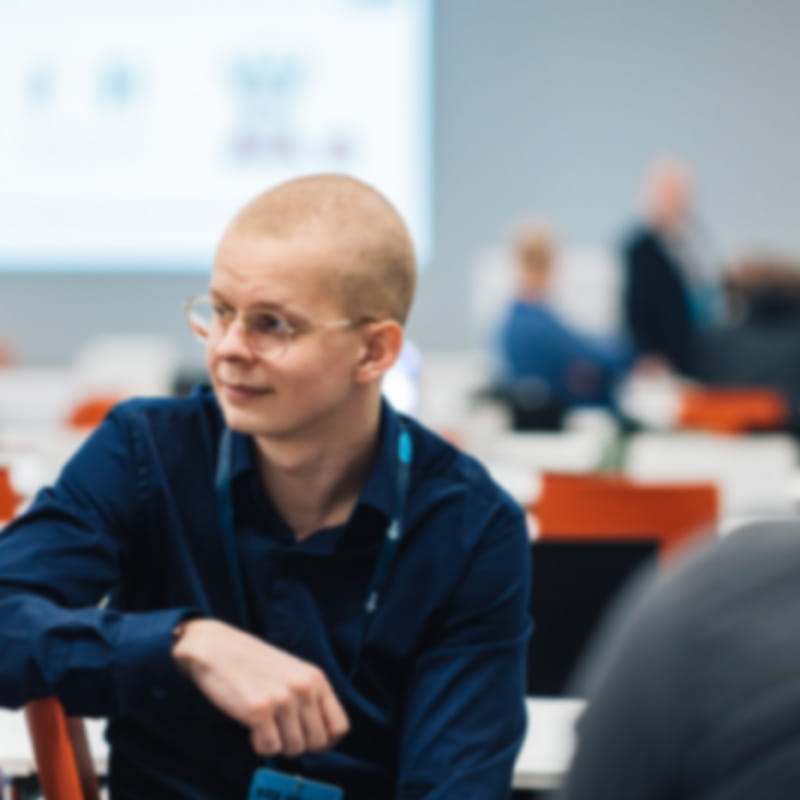 Yhteistyö koulujen kanssa