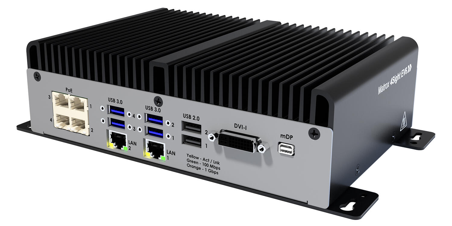 15,6" teollisuustietokone VESA-asennuksella