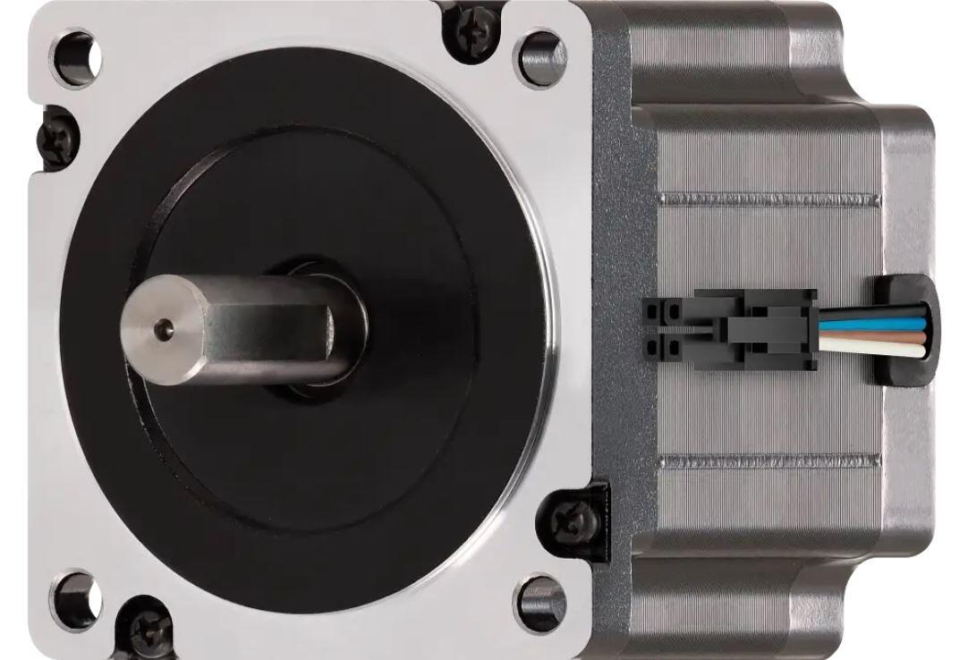 Askelmoottori Molex-liittimellä enkooderi