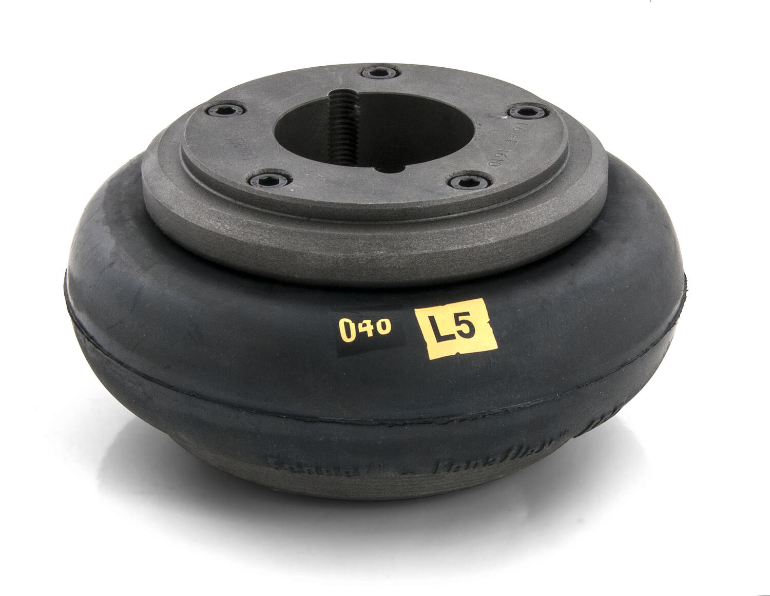 Fenaflex kytkin esiporatulla akselireiällä