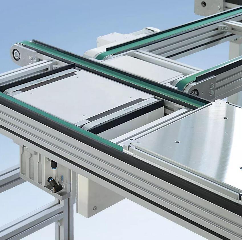 Hammashihnakuljetin ZRF-P 2010