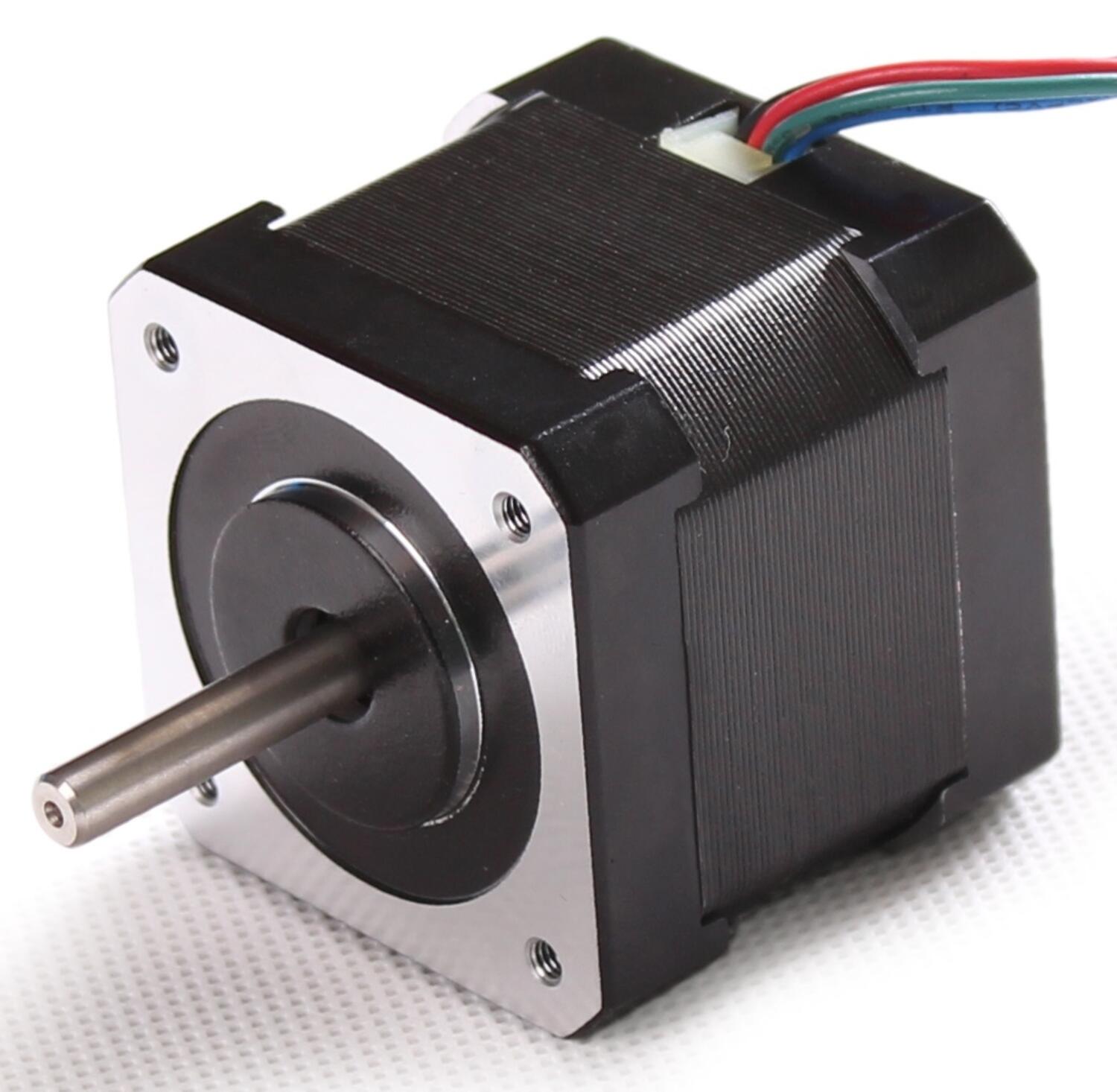 Hybridiaskelmoottori