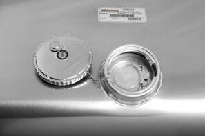 Polttoaine- ja yhdistelmäsäiliöt