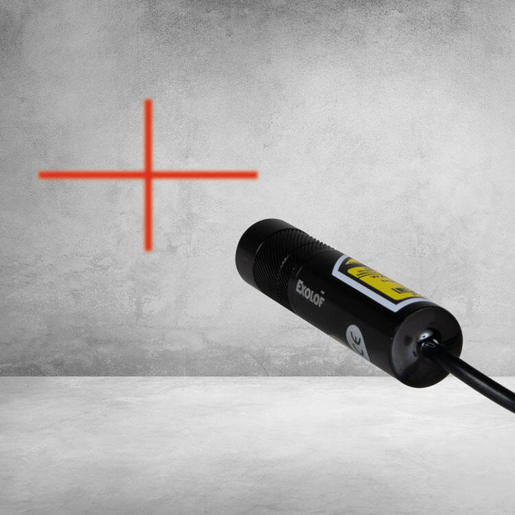 Punainen ristilaser säädettävällä tarkennuksella