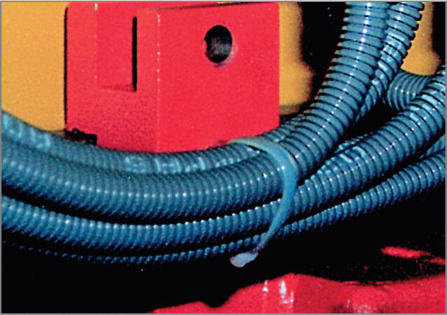 ROHRflex PA6-LL suojaletku