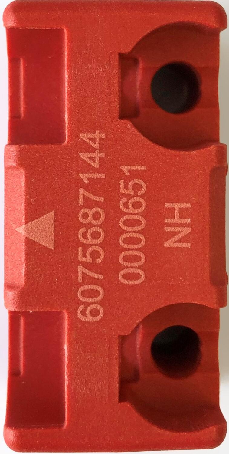 SRF turvarajakytkimen vastakappale, pieni