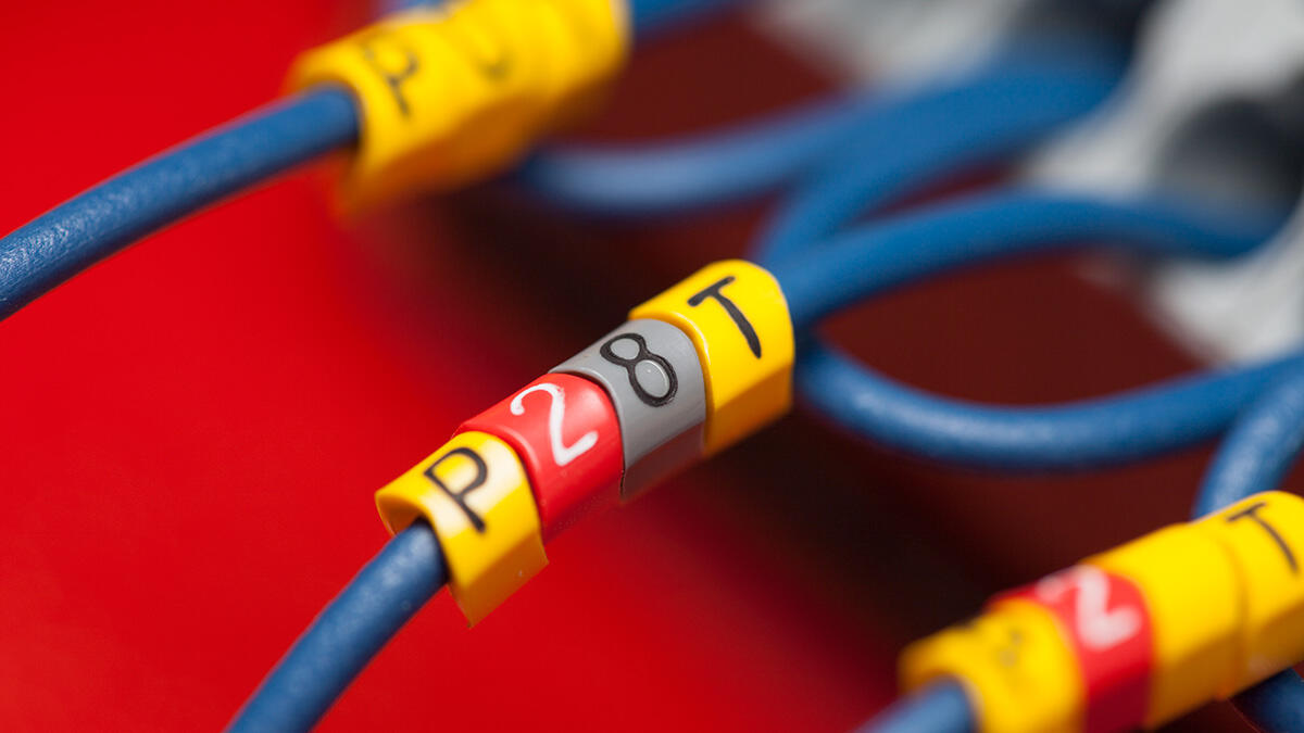 Suljetut johdinmerkit pussi/rulla