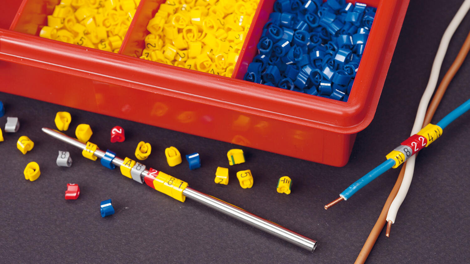 Suljetut johdinmerkit pussi/rulla