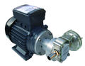Tiiviteelliset pumput, UP/AC 220 VAC sarja